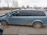 Chrysler Town & Country Limited 2A8HR64X18R661176 photo