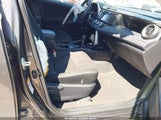 Toyota Rav4 Le JTMZFREV0GJ092956 снимка