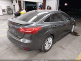 Ford Focus Titanium 1FADP3J22GL218132 photo
