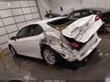 Toyota Camry Le 4T1B11HK0JU573200 photo