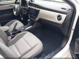 Toyota Corolla Le 5YFBURHE8JP762436 снимка