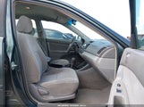 Toyota Camry Le JTDBE32K520129185 снимка