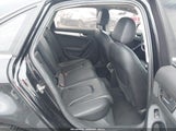 Audi A4 2.0T Premium WAUHFAFL6CN013932 снимка
