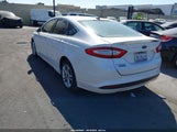 Ford Fusion Energi Titanium 3FA6P0SU7GR320812 снимка