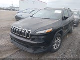 Jeep Cherokee Latitude 1C4PJLCB4EW323482 снимка