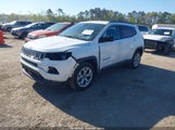 Jeep Compass Latitude 4X4 3C4NJDBN2ST617408 снимка