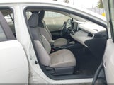Toyota Corolla Le JTDEPMAE1MJ186506 снимка