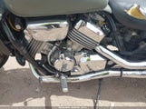 Honda Vf750 C JH2RC430XTM200020 снимка