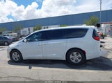 Chrysler Pacifica Hybrid Touring Plus 2C4RC1H74JR365164 снимка