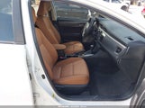 Toyota Corolla Le Plus 5YFBURHE1FP354318 снимка