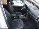 Audi Q5 2.0T Premium WA1L2AFP4GA136616 снимка