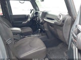Jeep Wrangler Unlimited Sahara 1C4BJWEG8EL213847 fotografie