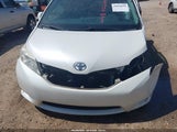 Toyota Sienna Xle 8 Passenger 5TDYK3DC9GS697565 fotografie