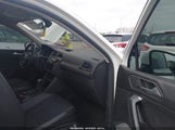 Volkswagen Tiguan 2.0T Se/2.0T Sel/2.0T Sel R-Line/2.0T Sel R-Line Black 3VV2B7AX7KM186127 снимка