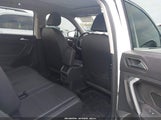 Volkswagen Tiguan 2.0T Se/2.0T Sel/2.0T Sel R-Line/2.0T Sel R-Line Black 3VV2B7AX7KM186127 photo