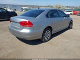 Volkswagen Passat 1.8T S 1VWAT7A34EC061593 снимка