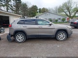 Jeep Cherokee Latitude 1C4PJMCS4GW251711 снимка