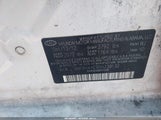 Hyundai Elantra Gls 5NPDH4AE9DH239132 снимка