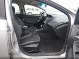 Ford Focus Se 1FADP3F24EL282775 снимка