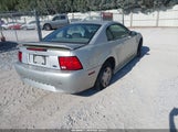 Ford Mustang 1FAFP4040XF200177 снимка