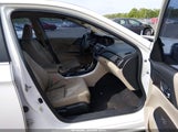 Honda Accord Lx 1HGCR2F32EA261682 снимка