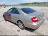 Toyota Camry Xle V6 JTDBF30KX20002108 снимка
