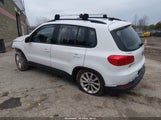 Volkswagen Tiguan Limited 2.0T WVGBV7AX8JK004880 снимка