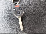 Subaru Outback 3.6R Limited 4S4BRDKC3C2260779 снимка