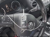 Volkswagen Tiguan S WVGBV3AX3DW582102 photo