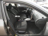 Toyota Corolla S 2T1BU4EE3DC944475 fotografie