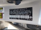 Toyota Corolla Le 5YFBURHE4GP424489 fotografie