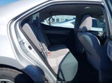 Toyota Corolla Le 5YFBURHE5GP551798 fotografie