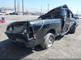 Ram 1C6RR6FG0JS263140 снимка