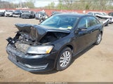 Volkswagen Passat 1.8T S 1VWAT7A31FC071886 снимка
