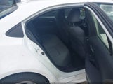 Toyota Corolla Le JTDEPRAE7LJ093047 снимка