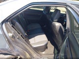 Toyota Corolla Se 5YFBURHE5JP791943 снимка