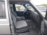Jeep Cherokee Sport 1J4FF48S5YL184555 снимка