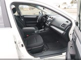 Subaru Legacy 2.5I Premium 4S3BNAC66F3019563 снимка