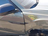 Volkswagen Atlas Cross Sport 2.0T Sel R-Line Black 1V2AE2CA6SC222791 fotografie