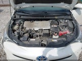 Toyota Prius Two JTDKBRFUXG3008584 fotografie