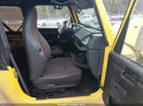 Jeep Wrangler Sport 1J4FA49S2YP749270 снимка