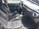 Toyota Corolla Xle 5YFBURHE4JP824043 снимка