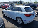 Audi A3 E-Tron 1.4T Premium WAUUPBFF3HA035719 снимка
