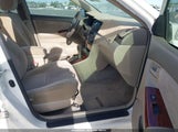 Toyota Corolla Le JTDBR32E470132195 снимка
