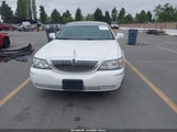 Lincoln Town Car Signature Limited 2LNBL8CV6AX751334 photo