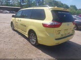 Toyota Sienna Xle 8 Passenger 5TDYZ3DC9KS019211 fotografie