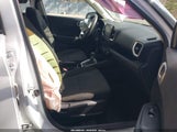 Hyundai Venue Se KMHRB8A33NU133825 photo