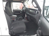 Jeep Wrangler Unlimited Sport S 4X4 1C4HJXDN9NW172336 fotografie
