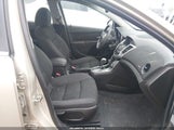 Chevrolet Cruze Limited 1Lt Auto 1G1PE5SB4G7154975 fotografie