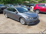 Volkswagen Passat 2.0T R-Line/2.0T S 1VWAA7A33JC051475 photo